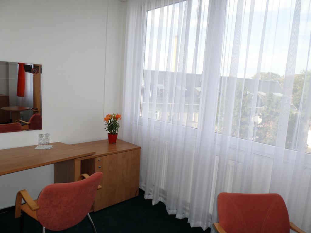 Hotel Steiger Крнов Экстерьер фото